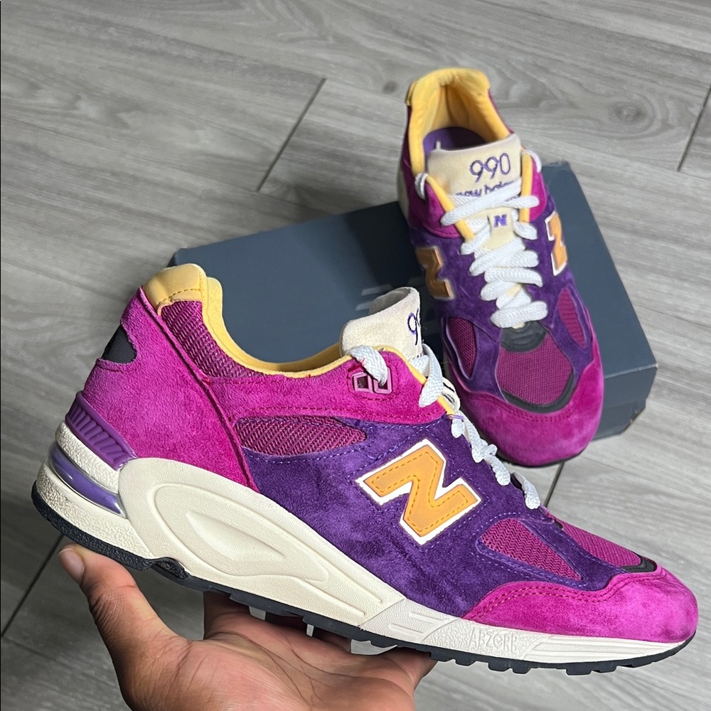 New Balance 990 Made In USA Shoes (9.5)